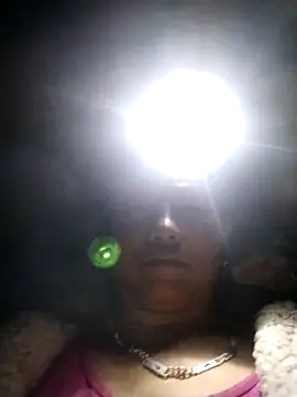 Snapshot of Samdim23 chatting on November 14, 1:04 pm Samdim23 online show from November 14, 1:04 pm