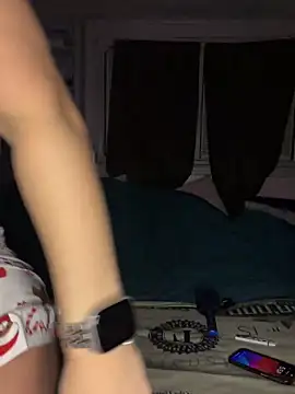 Snapshot of shortywidaphatty chatting on December 1, 11:00 am shortywidaphatty online show from December 1, 11:00 am