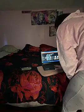 Snapshot of shortywidaphatty chatting on February 2, 1:54 pm shortywidaphatty online show from February 2, 1:54 pm