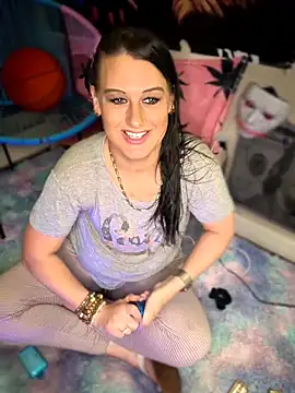 shortywidaphatty online show from May 28, 10:22 am