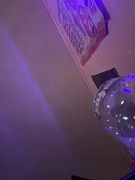 Snapshot of shortywidaphatty chatting on October 30, 2:47 pm shortywidaphatty online show from October 30, 2:47 pm