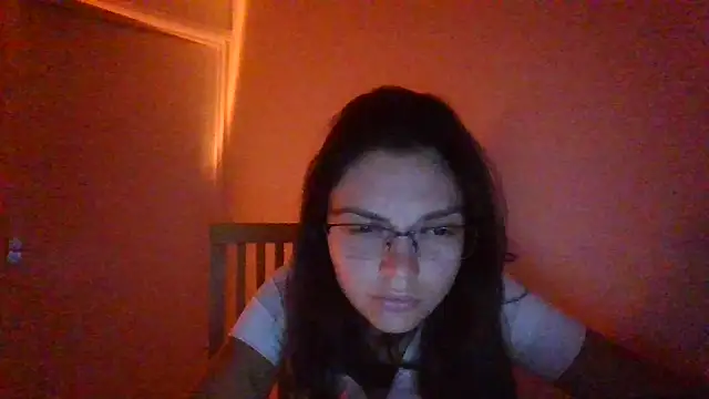 Snapshot of Zerinaa chatting on July 7, 8:45 pm Zerinaa online show from July 7, 8:45 pm