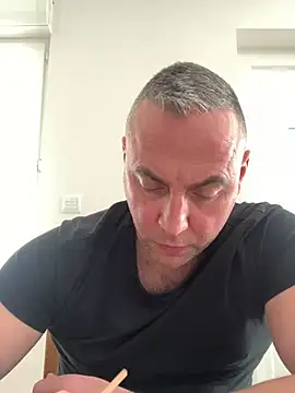 Marronglace1 online show from March 25, 1:54 pm