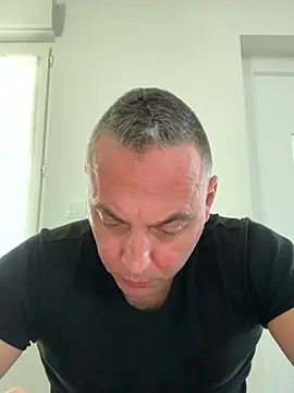 Marronglace1 online show from March 5, 8:44 am