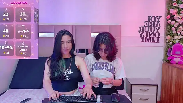 Snapshot of jupiterysaturno chatting on September 23, 6:48 pm jupiterysaturno online show from September 23, 6:48 pm