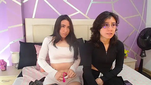 Snapshot of jupiterysaturno chatting on September 24, 2:56 pm jupiterysaturno online show from September 24, 2:56 pm