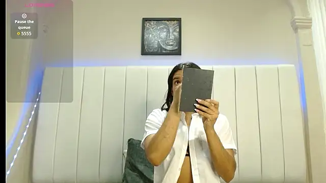 kendra lux1 online show from February 19, 3:09 pm