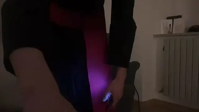 Malcom2f online show from April 7, 3:41 am