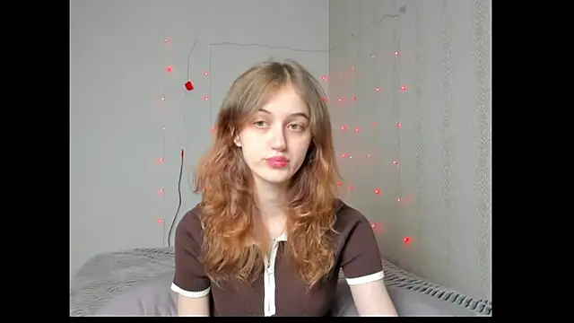 dreamy pollyyy online show from May 13, 6:48 pm