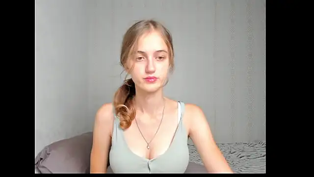 dreamy pollyyy online show from July 30, 9:03 pm