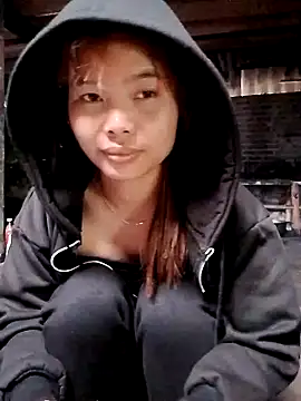 Huyen x online show from March 16, 1:35 am