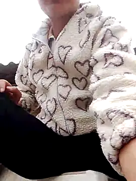 Huyen x online show from December 4, 5:17 am