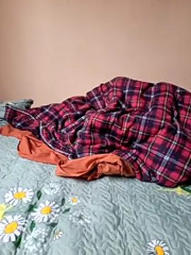 Snapshot of Ansiasex chatting on October 31, 3:19 pm Ansiasex online show from October 31, 3:19 pm