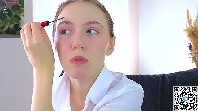 Succubelle online show from October 21, 6:13 am