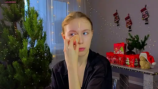 Succubelle online show from December 21, 7:10 am