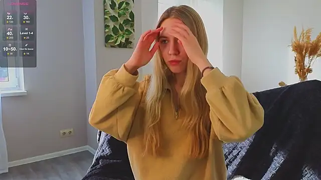 Succubelle online show from October 8, 6:04 am