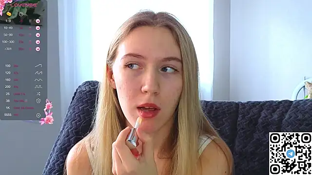 Succubelle online show from October 26, 6:14 am