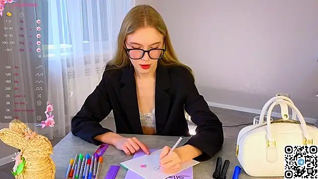 Succubelle online show from November 19, 6:24 am