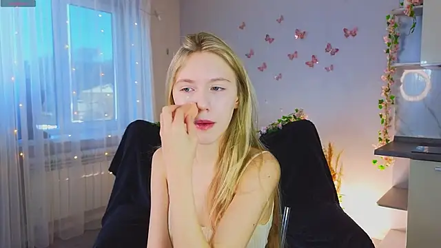 Succubelle online show from January 19, 7:34 am