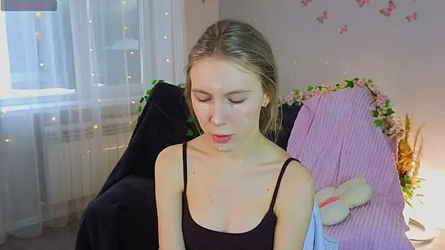 Succubelle online show from January 13, 8:07 am