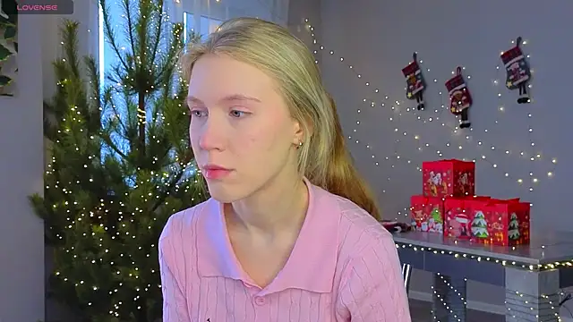 Succubelle online show from January 6, 7:12 am