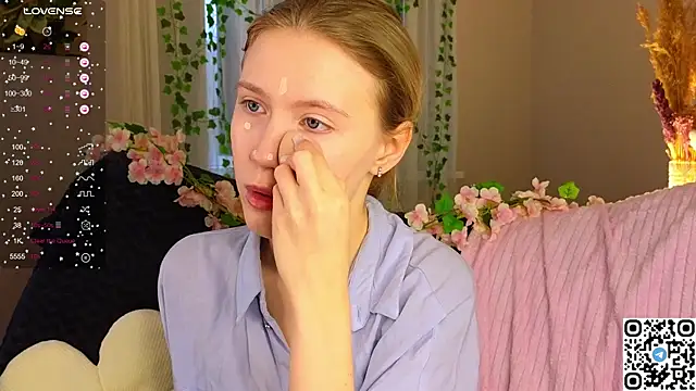 Succubelle online show from December 5, 6:12 am