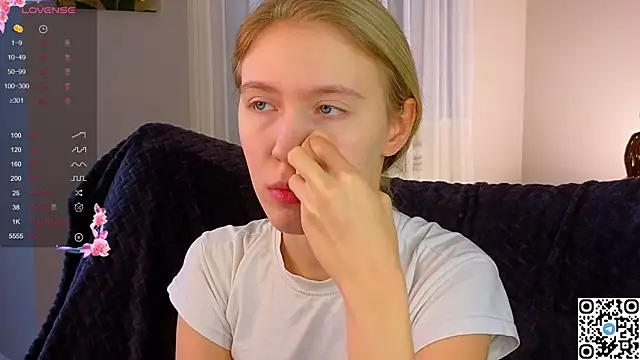 Succubelle online show from November 15, 6:17 am