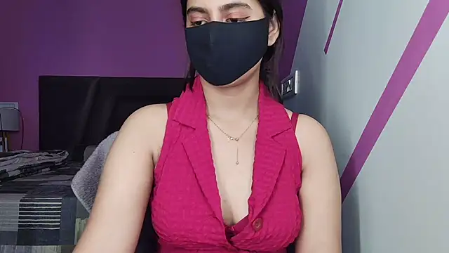 Snapshot of Tanya-mittal chatting on June 10, 6:03 am Tanya-mittal online show from June 10, 6:03 am