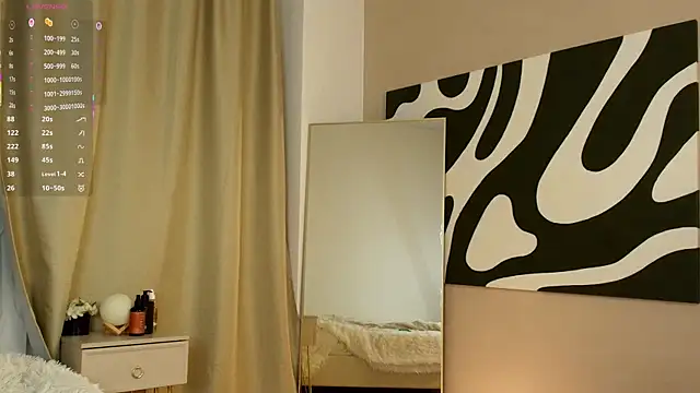 EmelySwickheimer online show from October 31, 7:10 pm