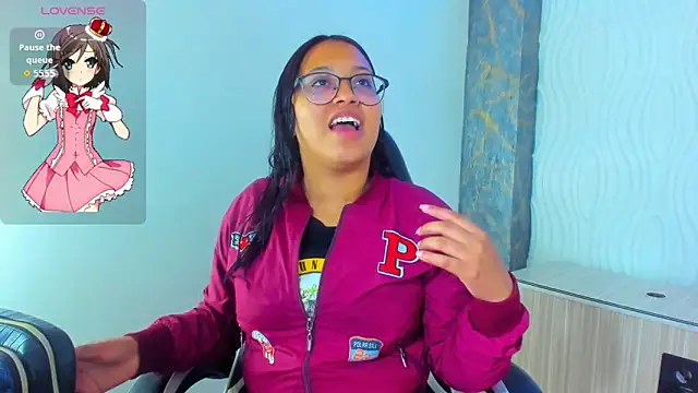 susan mooree online show from April 14, 8:25 pm