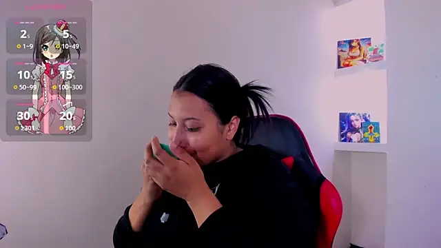 susan mooree online show from April 10, 8:38 pm