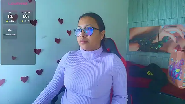 susan mooree online show from February 19, 8:39 pm