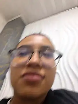 susan mooree online show from January 14, 7:28 pm