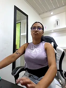 susan mooree online show from November 24, 6:41 pm