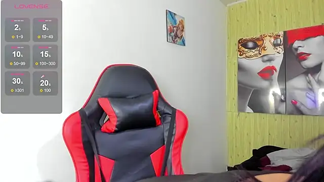 susan mooree online show from February 12, 8:19 pm