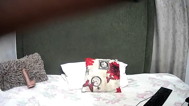 pinkyxbarbie2 online show from December 18, 8:56 pm