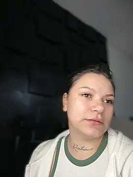 Snapshot of Megaan__More chatting on October 15, 2:10 am Megaan More online show from October 15, 2:10 am