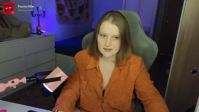 OliviaBlade online show from October 31, 2:13 pm