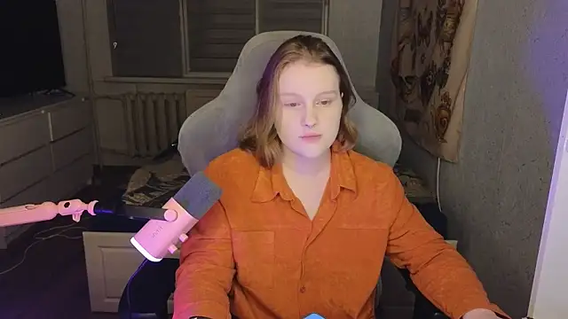 OliviaBlade online show from October 26, 3:45 pm