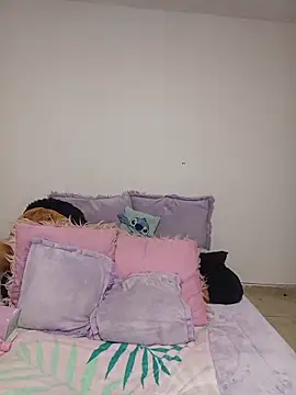 sweetdubros2 online show from March 28, 6:58 am