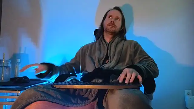 AlbinoAdonis online show from September 30, 9:32 pm