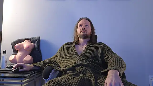 AlbinoAdonis online show from February 17, 3:26 am