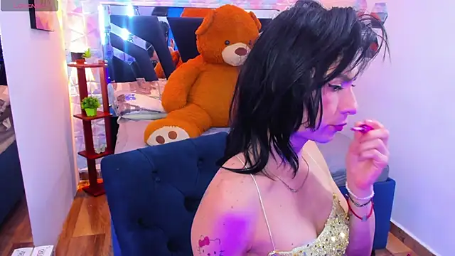 Charlotte Landry   online show from March 17, 6:44 pm