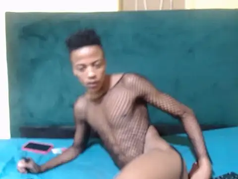 Snapshot of Freaky-Nicky18 chatting on November 15, 8:07 am Freaky-Nicky18 online show from November 15, 8:07 am