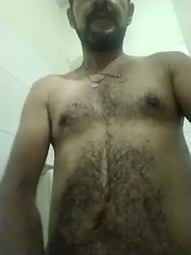 Snapshot of Deyvid184 chatting on June 4, 3:44 am Deyvid184 online show from June 4, 3:44 am