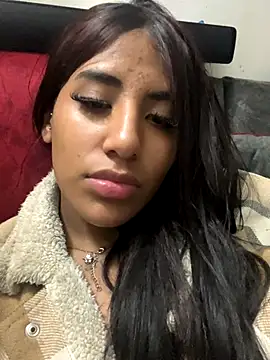 Deysha Garcias online show from October 26, 4:02 am