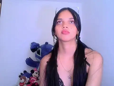 lucy babyy online show from March 17, 6:44 pm