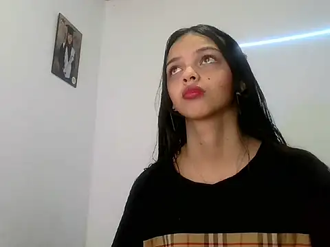 lucy babyy online show from November 3, 6:11 pm