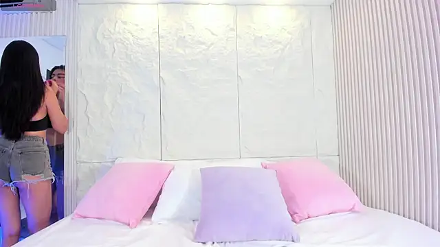 Isabellax21 online show from December 20, 4:15 am