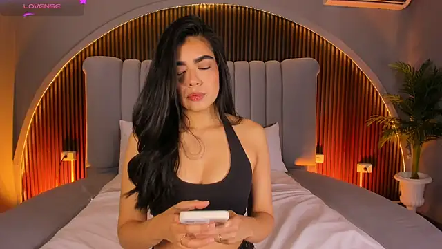 Isabellax21 online show from July 12, 4:24 am